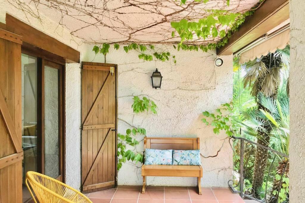 Casa Mediterranea Con Gran Jardin Y Piscina A 500 M De La Playa Roda de Bará Zewnętrze zdjęcie