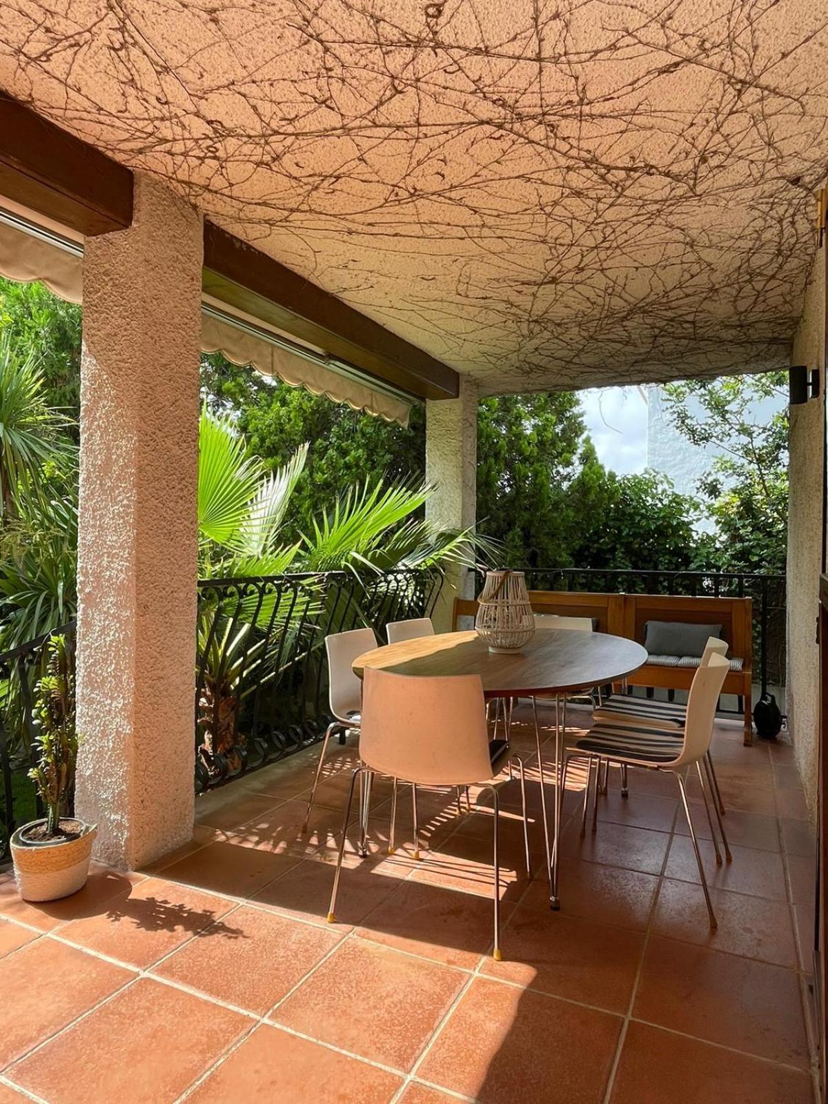 Casa Mediterranea Con Gran Jardin Y Piscina A 500 M De La Playa Roda de Bará Zewnętrze zdjęcie